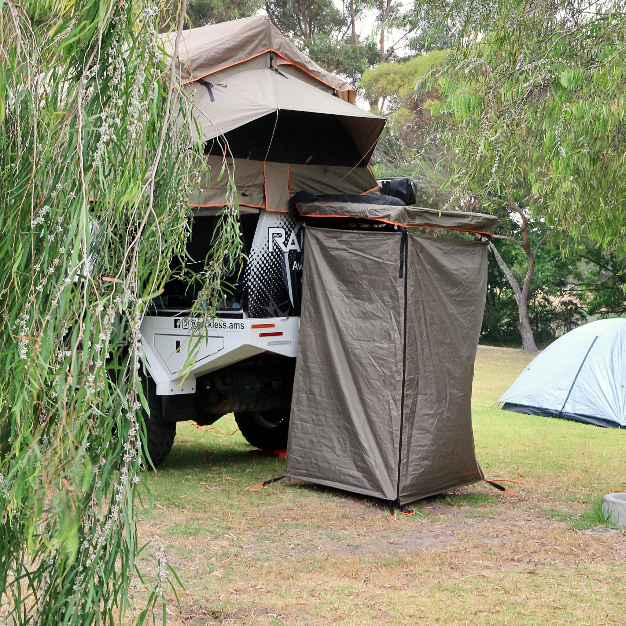eclipse cube shower tent Darche Eclipse Cube Shower Tent – Rackless Awning Mount System